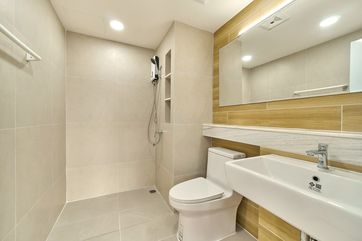 Pictures of BaanBamRung Apartment  16/19