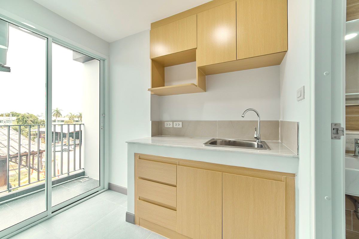Pictures of BaanBamRung Apartment  11/19