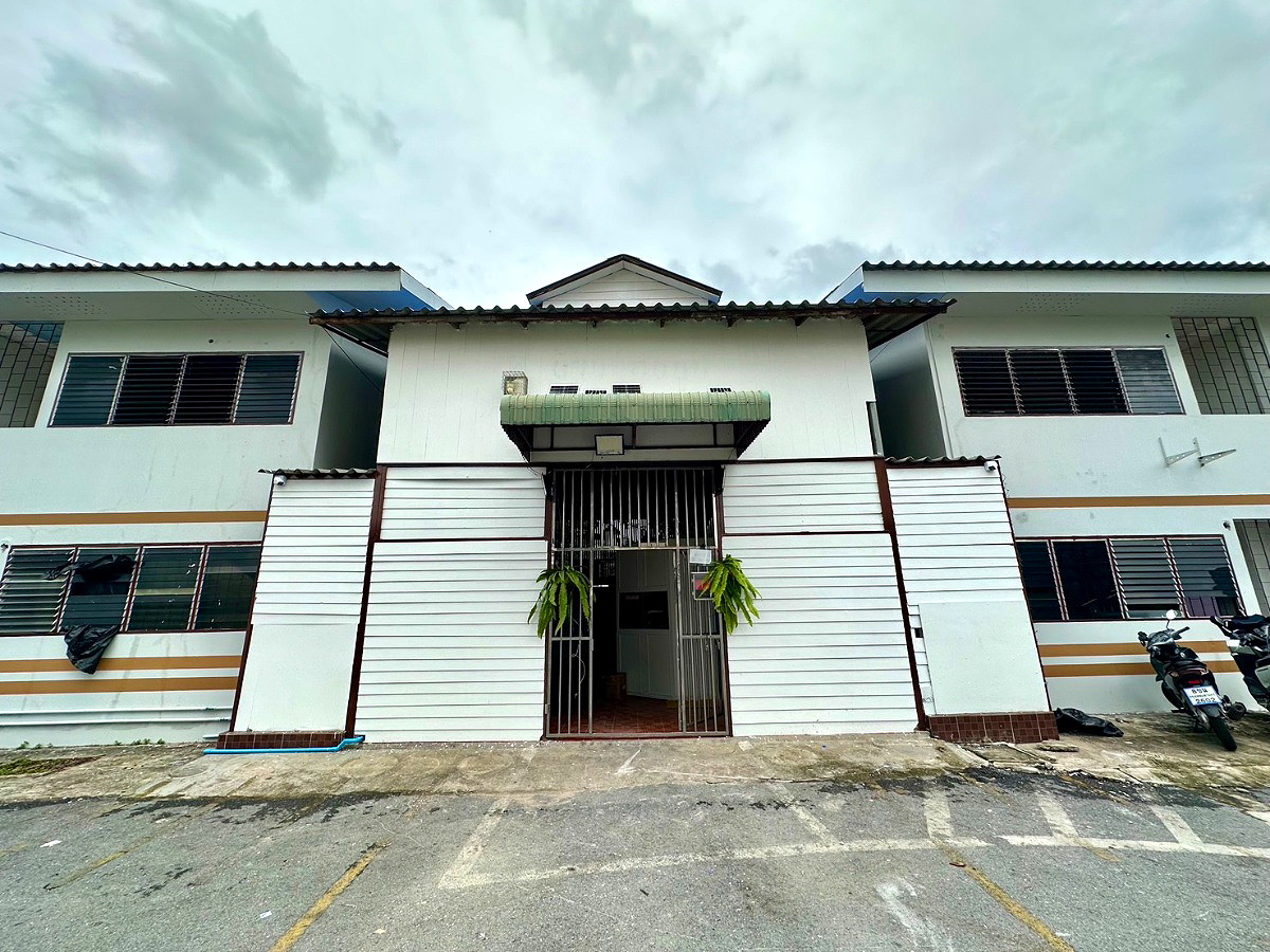 Pictures of San onnut apartment 4/4