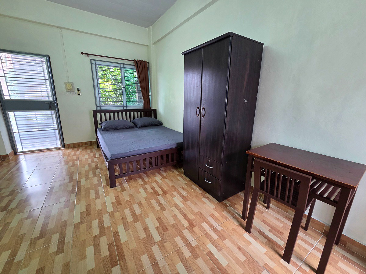 Pictures of A's home 7/22