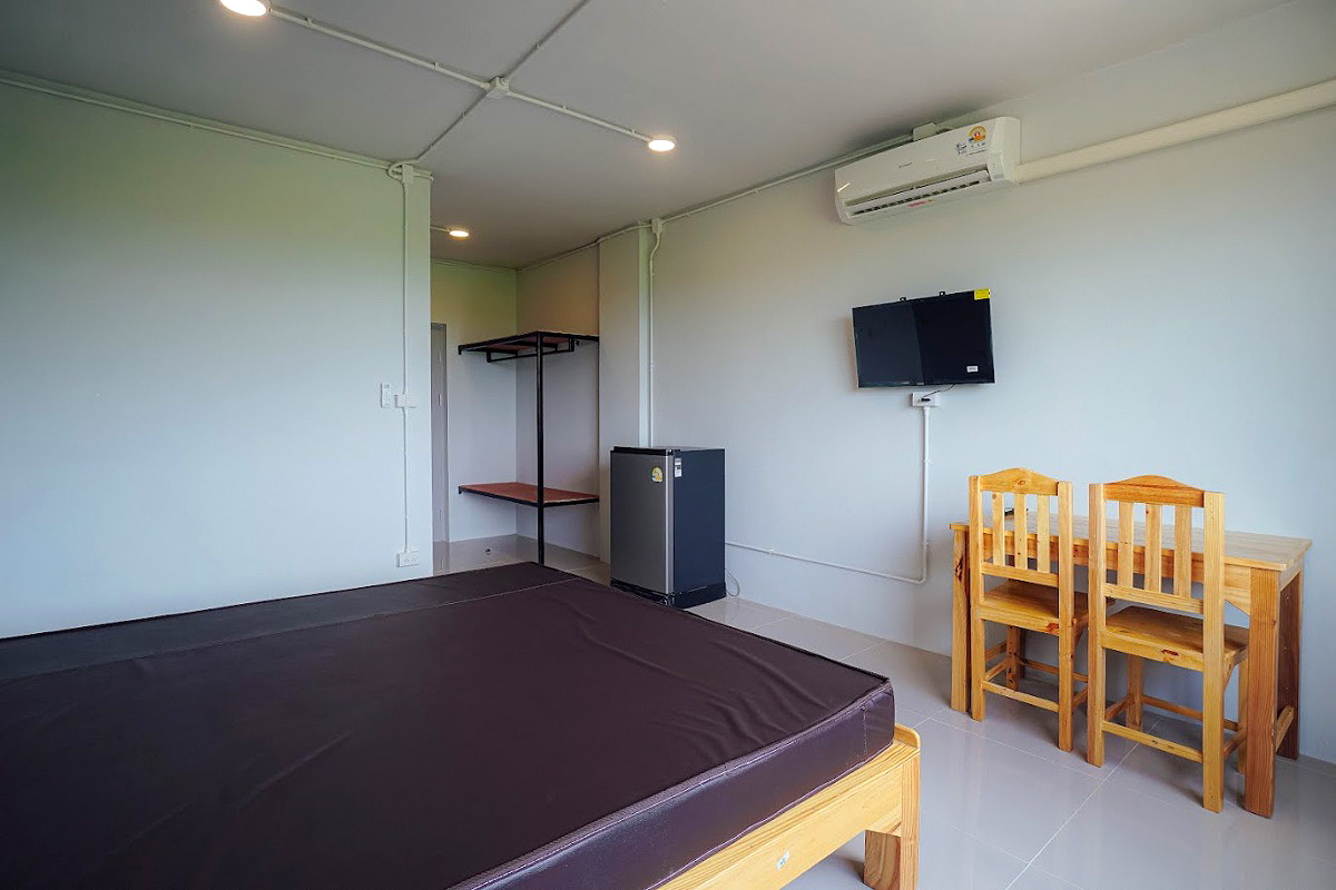 Pictures of Baan Don Pin Residrnce By Dr.Sun  12/16