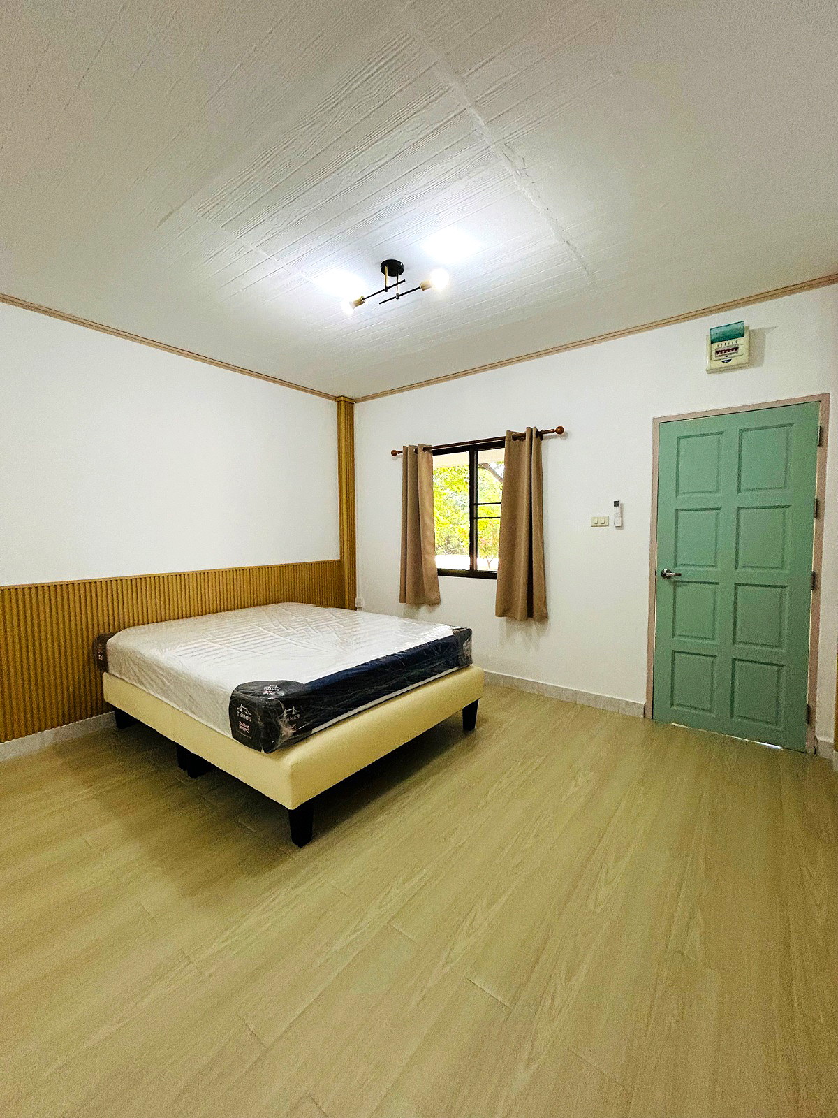 Pictures of Baan37 Residence 3/8