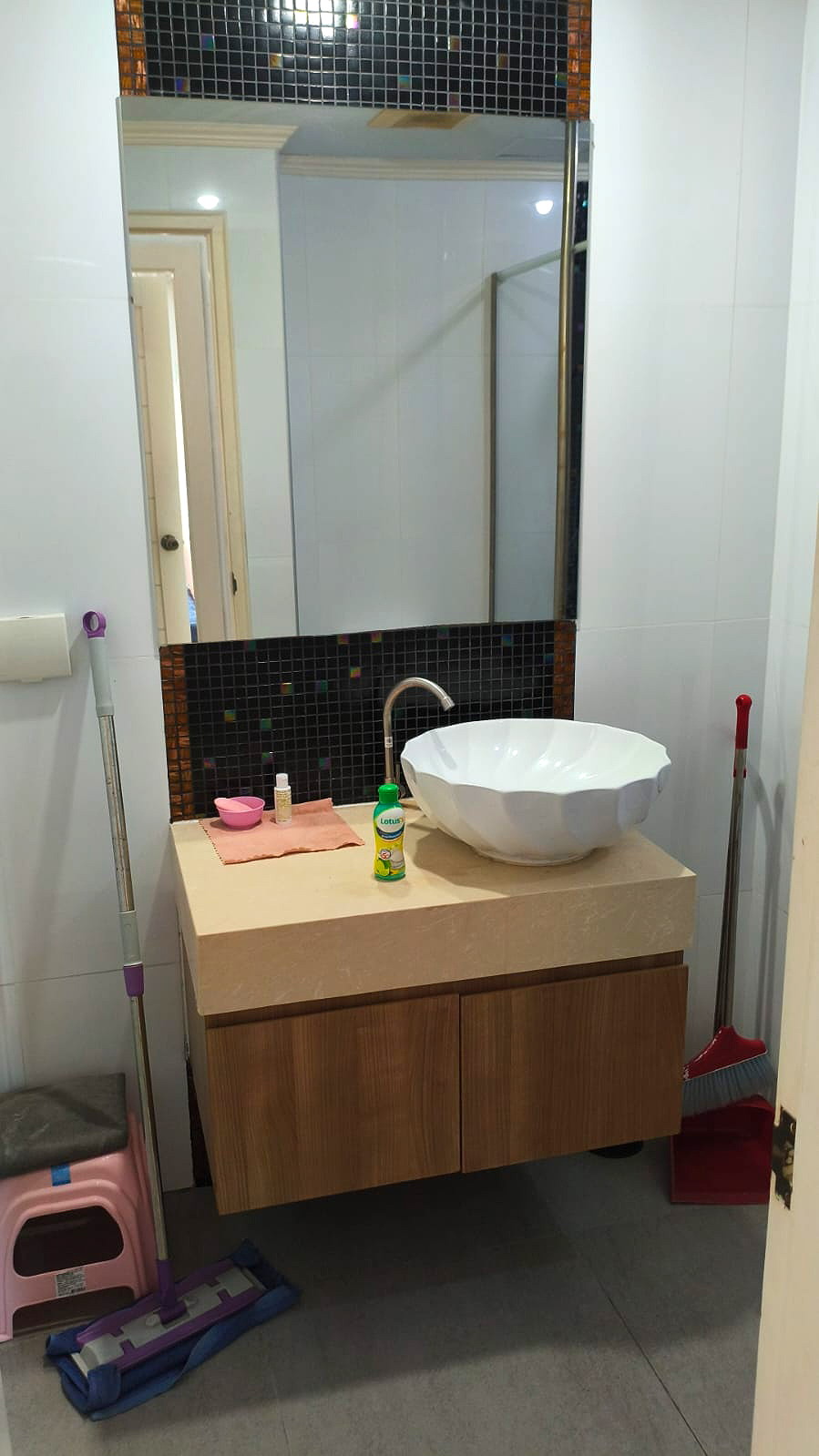 Pictures of Amazon residence condo apartment 3/12