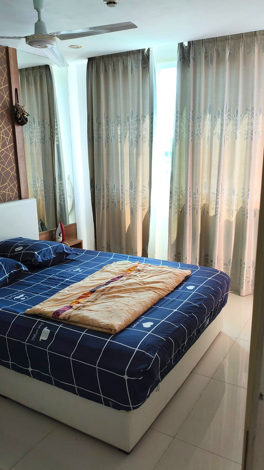 Pictures of Amazon residence condo apartment 1/12