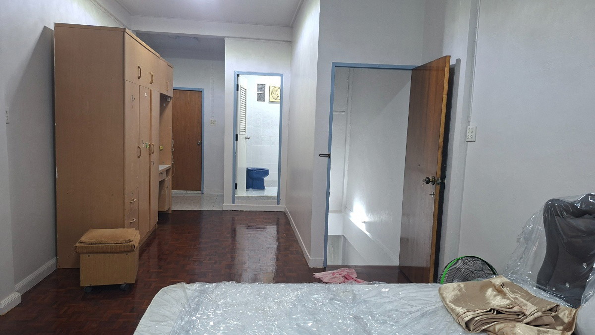 Condo · bangkok — photo 2