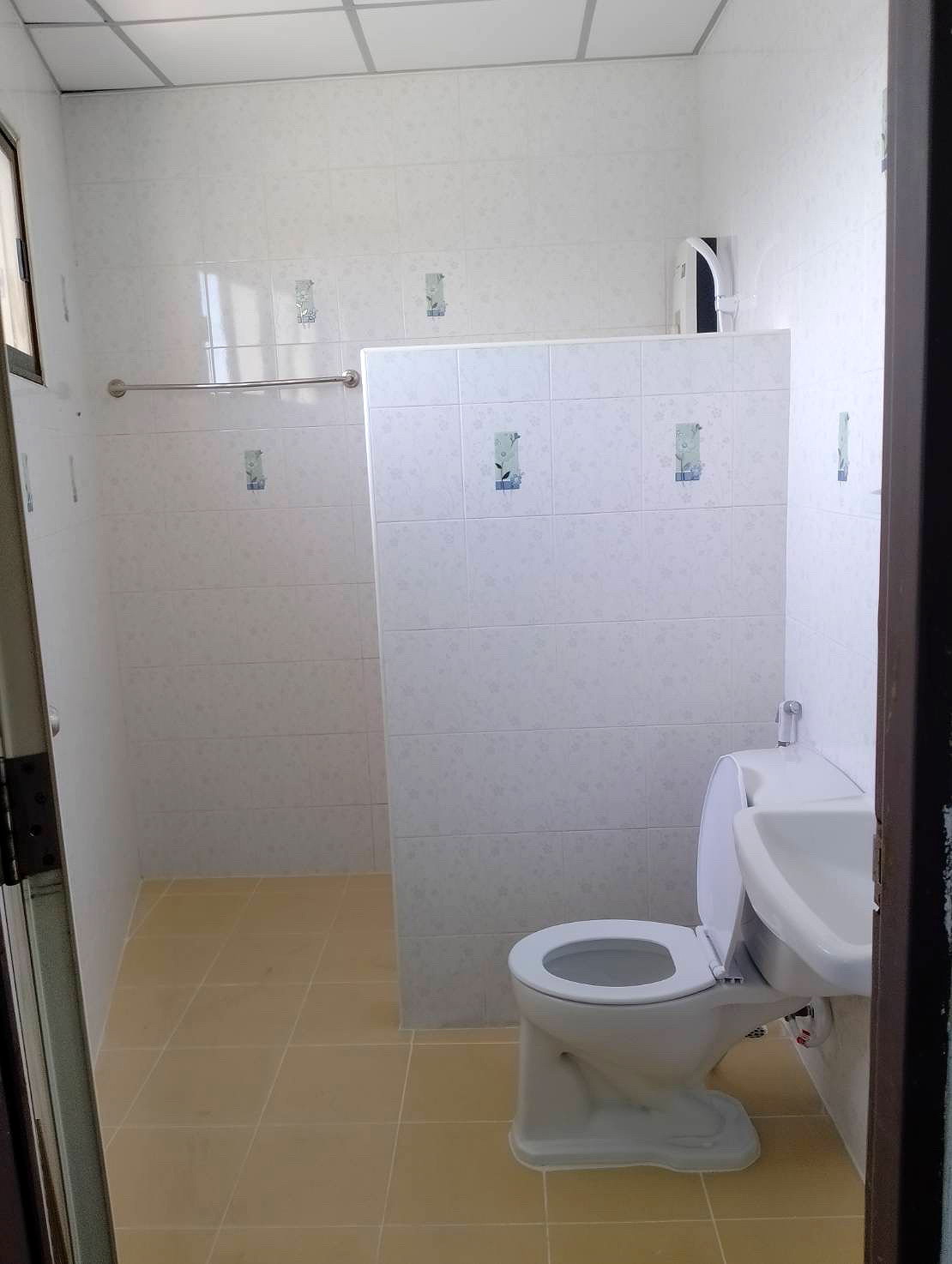 Pictures of Soi Pridiphanomyong 31 Room for Rent (Ekamai 12) 5/6