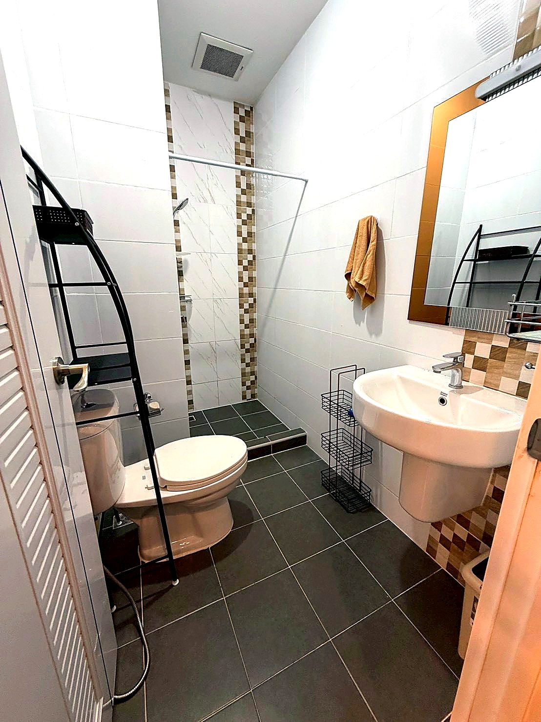 Pictures of English-Style Townhome, Fully Furnished | Golden Town Chiang Mai-Kad Ruamchok 13/16