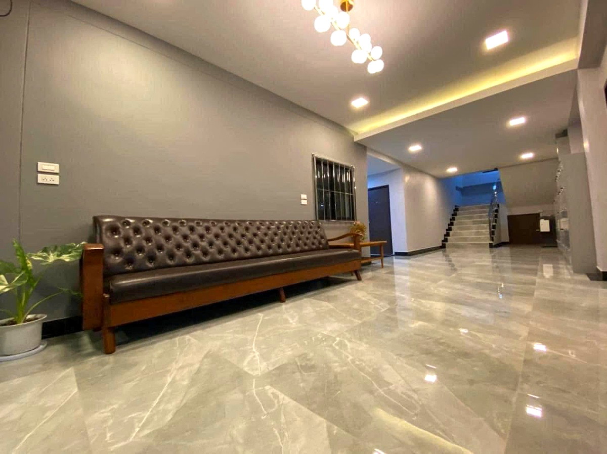 Pictures of KJ Apartment 15/23
