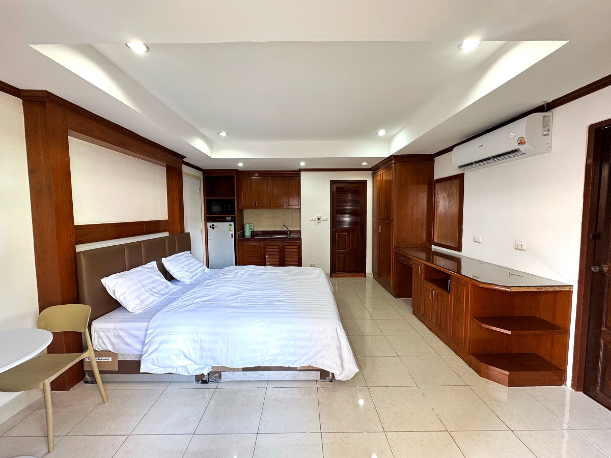 Pictures of Saran Home: Ready to Move In, Weekly & Monthly Rentals in South Pattaya, Just 100m to Main Roads 1/2