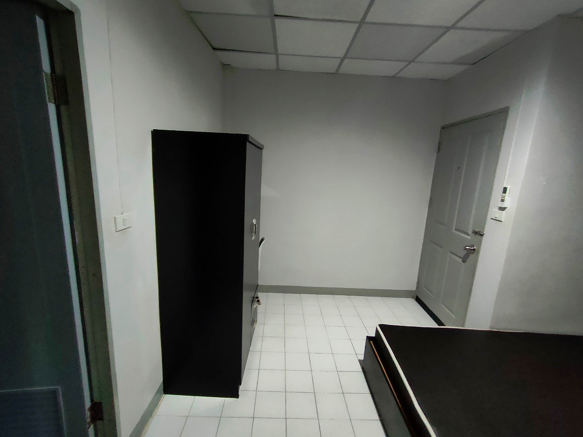 Pictures of PS House Room for rent near MRT Lumpini 600 m. 61/69