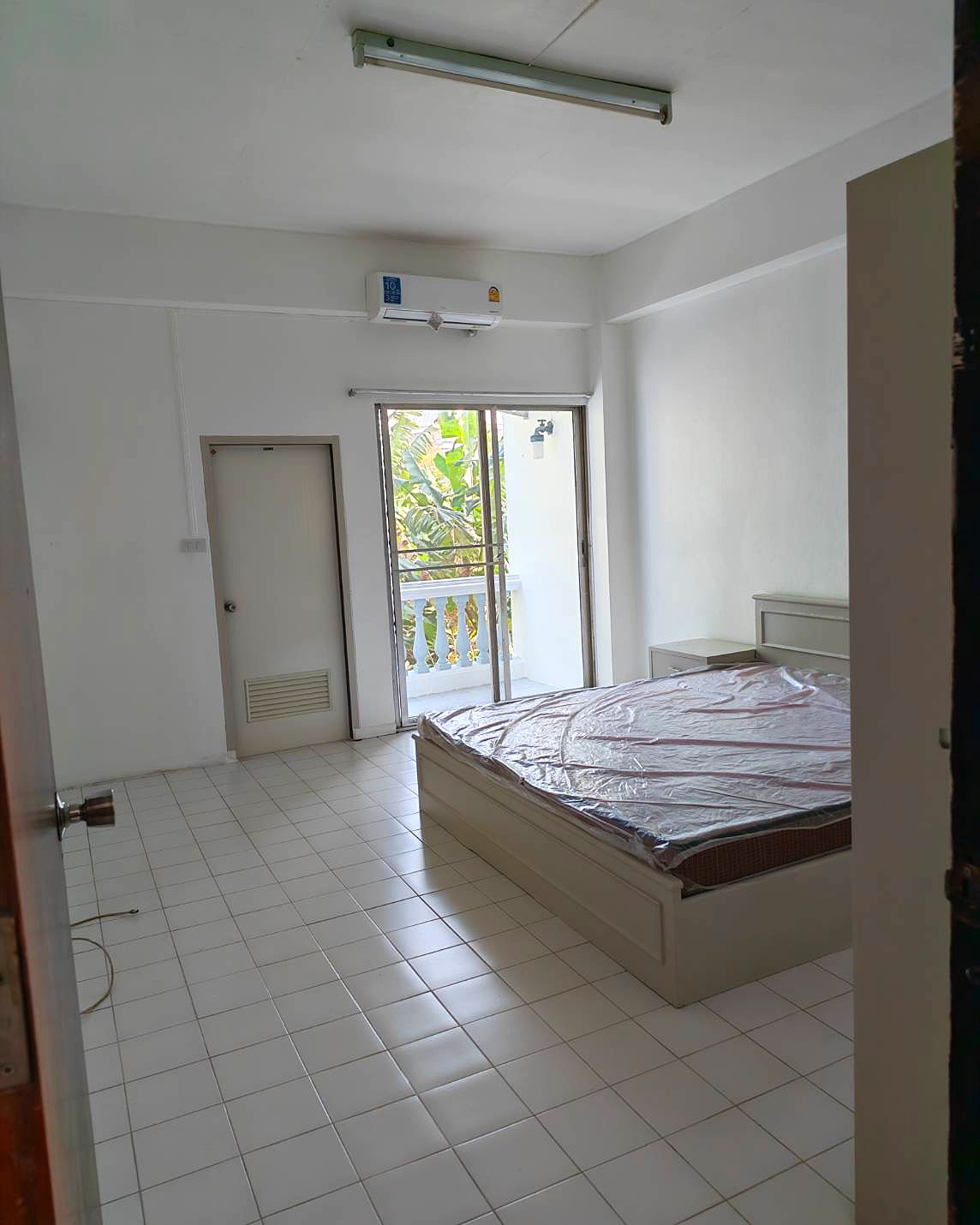 Pictures of Yasinthorn Apartment & S.L.Realestate  26/26