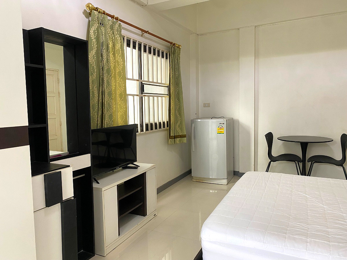 Pictures of Tripruk Residence 15/16