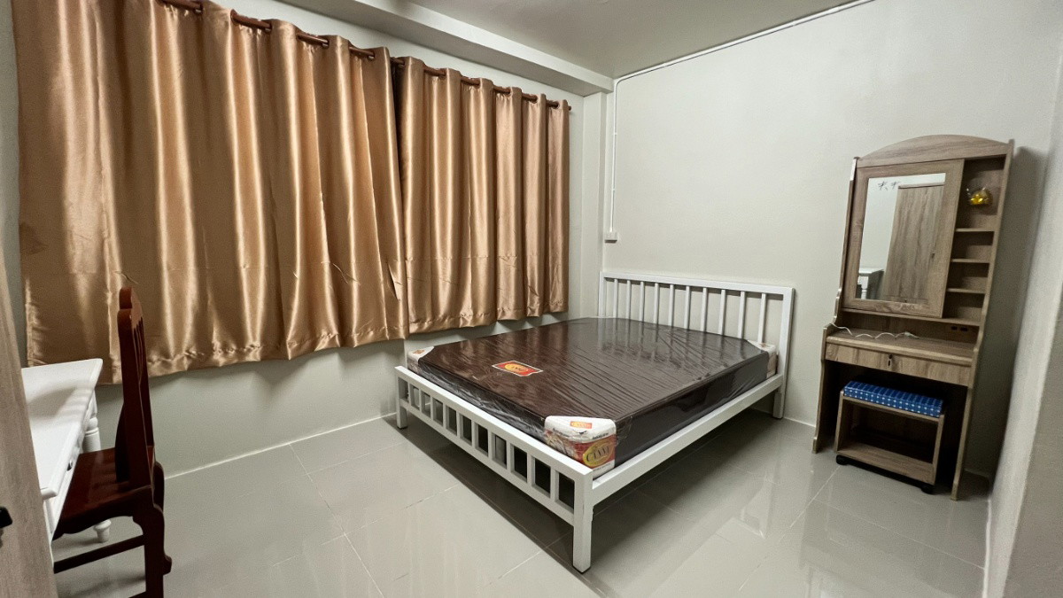 Condo · Chom Thong, bangkok — photo 2
