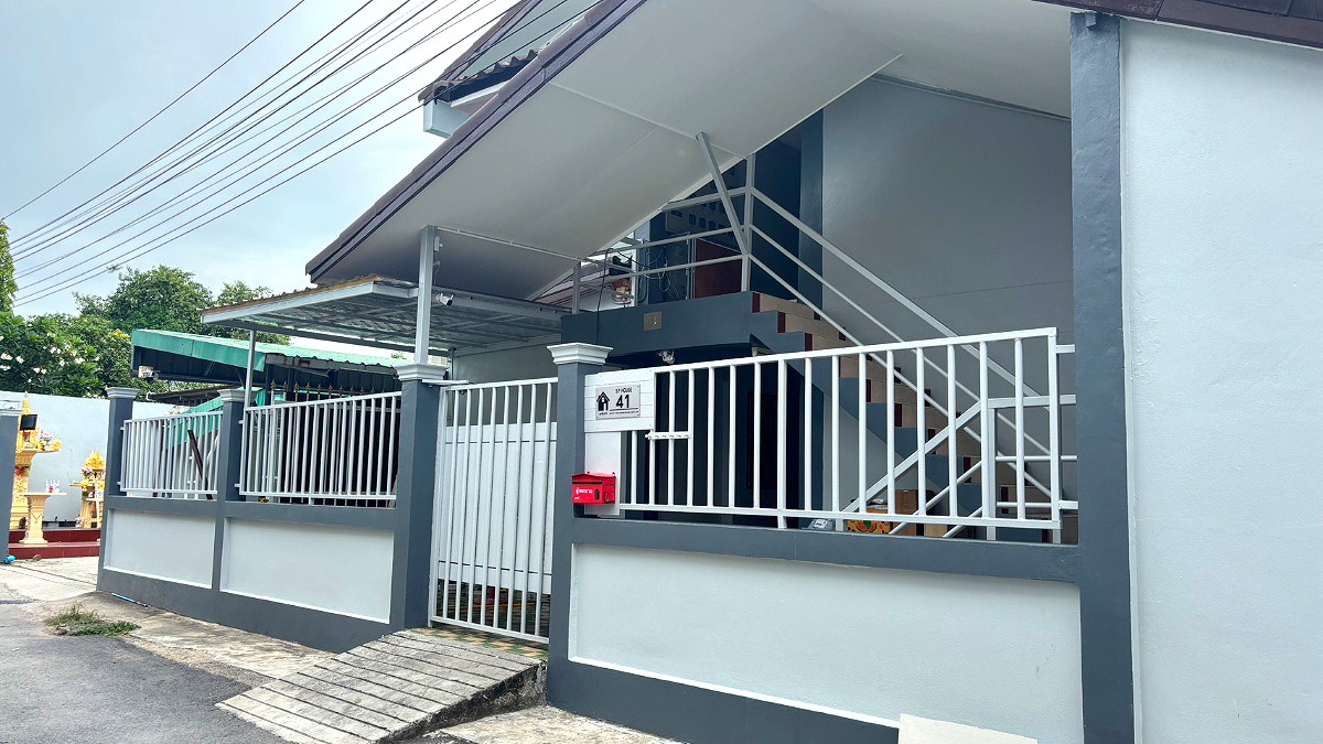 Pictures of S.P HOUSE 2/12