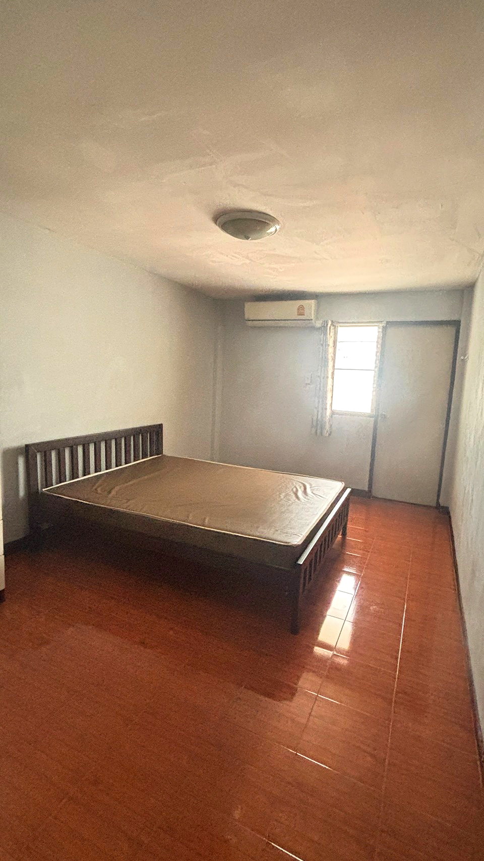 Pictures of S.P HOUSE 5/12