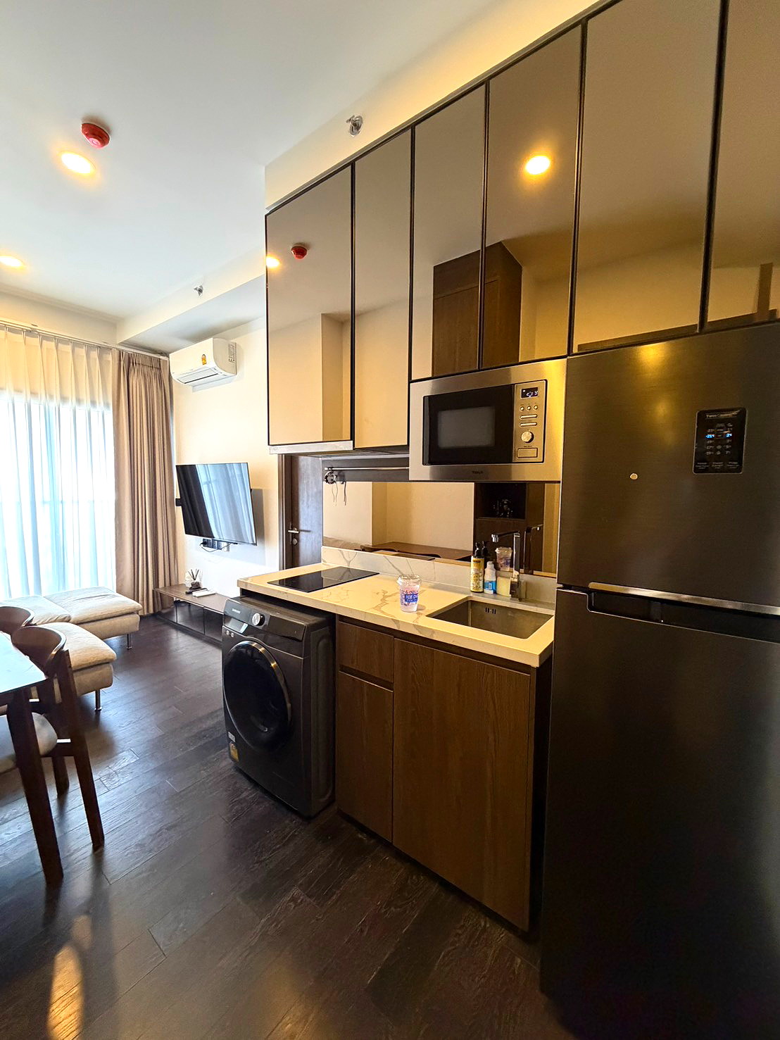 Pictures of Park Origin Thonglor 11/16