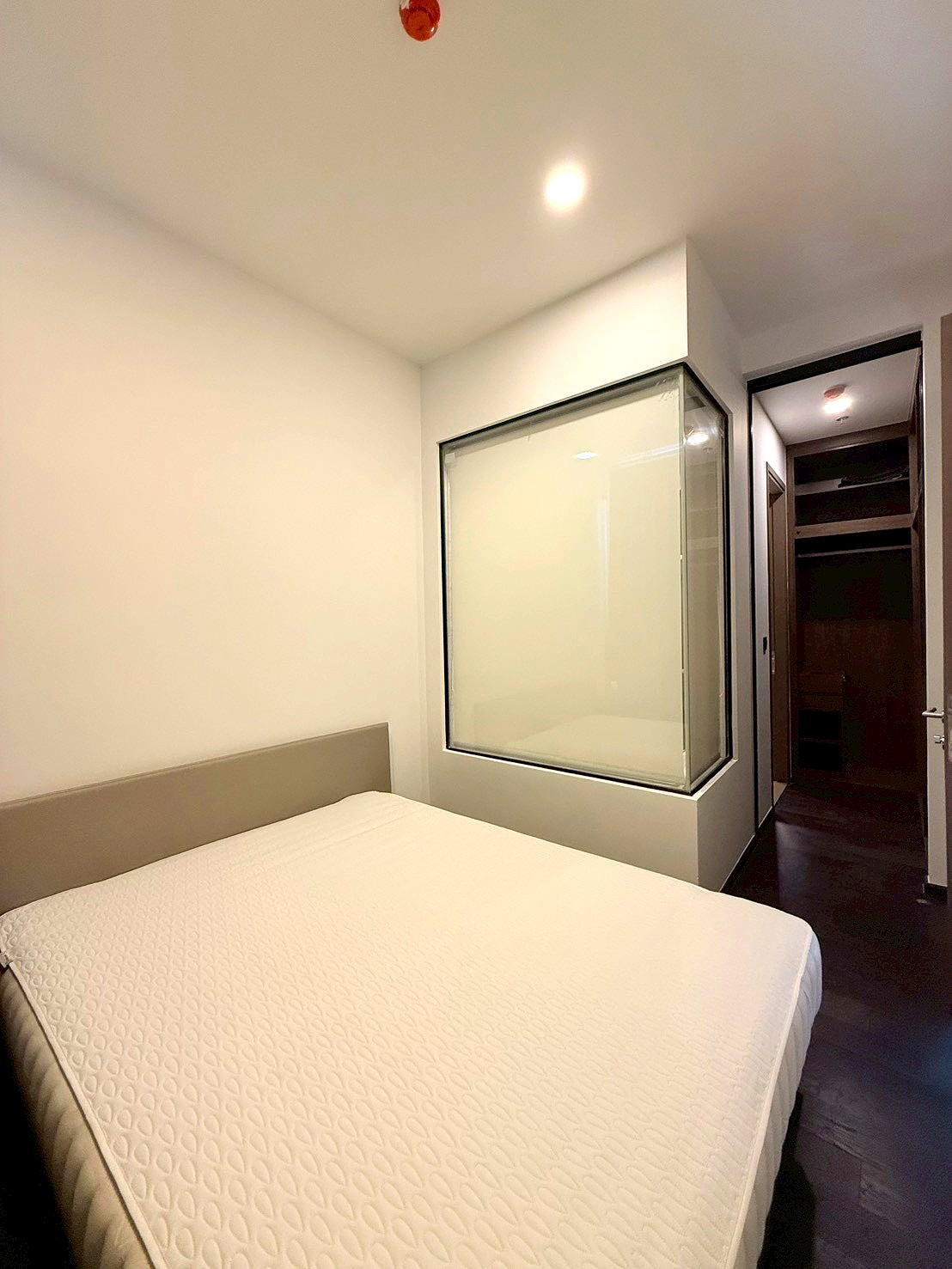 Pictures of Park Origin Thonglor 4/16
