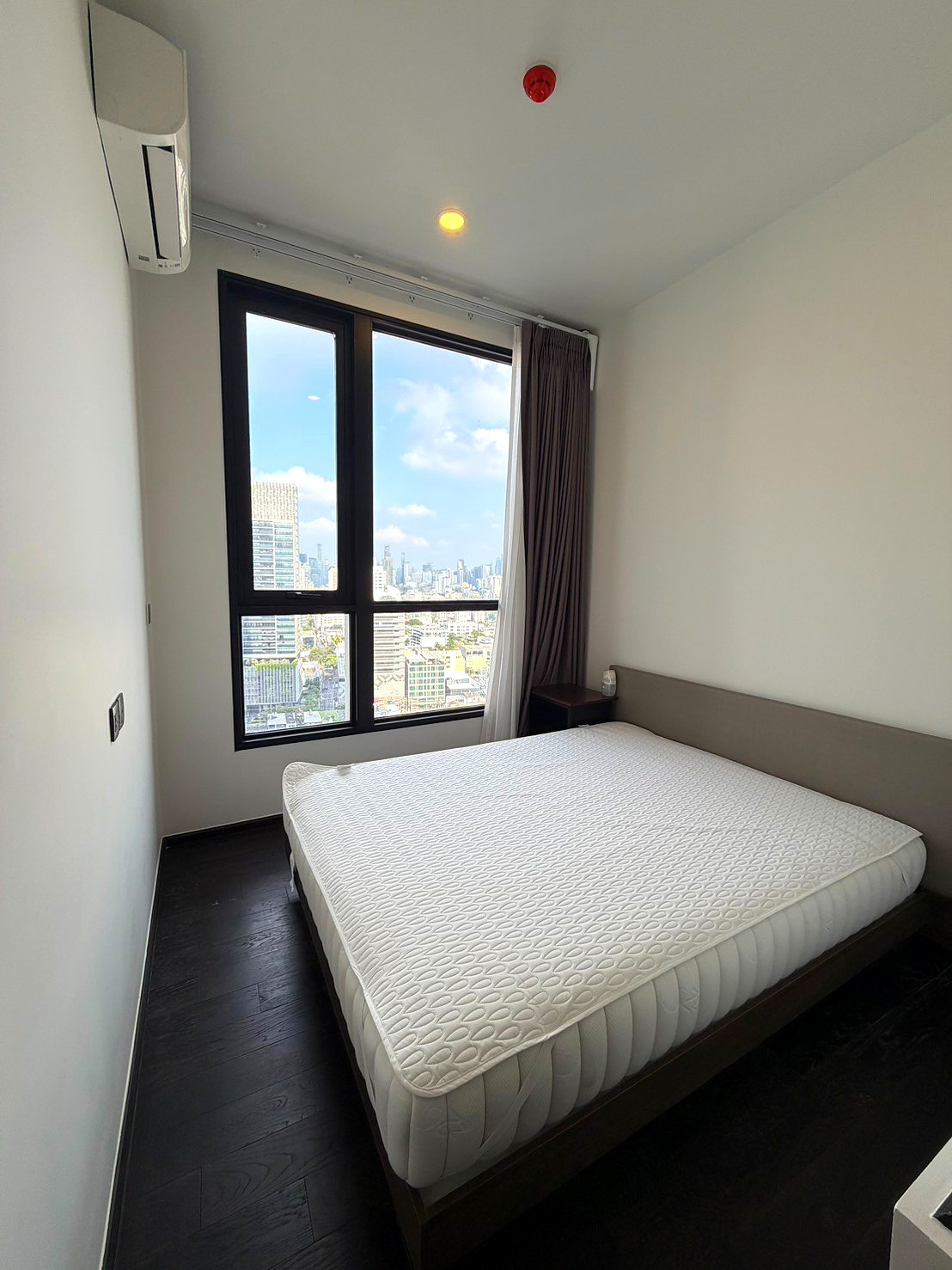Pictures of Park Origin Thonglor 15/16