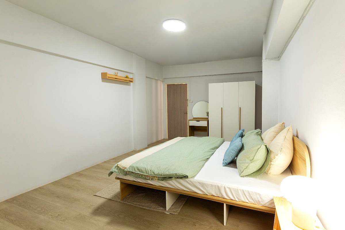 Pictures of LAEMCHABANG STOREY APARTMENT 8/19