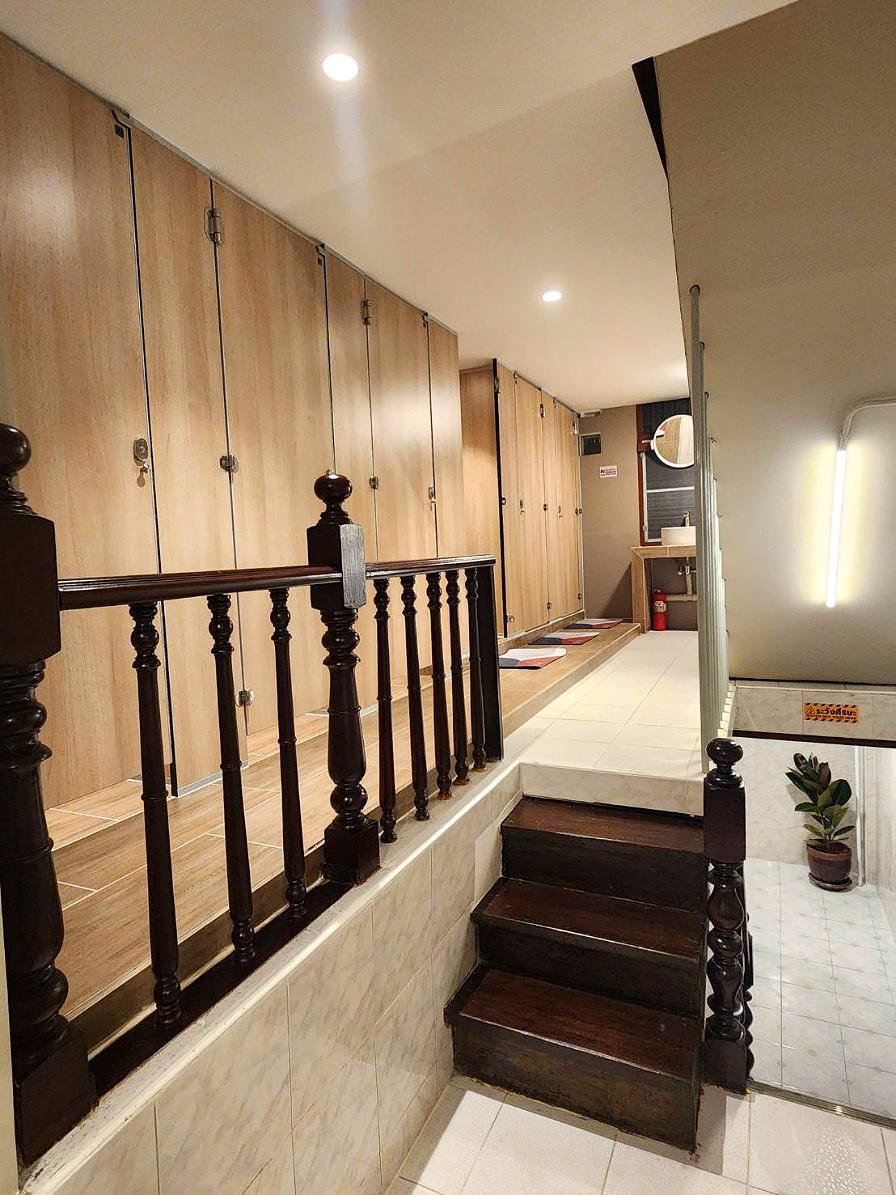 Pictures of Lily House Hostel 32/43