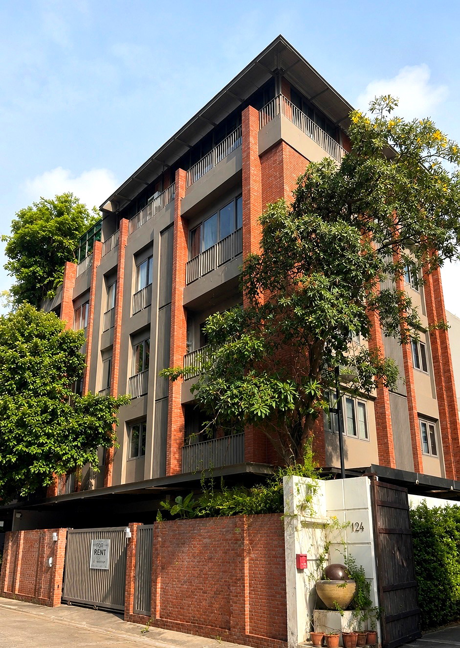 Pictures of T4 Thonglor 4 Residence  1/6