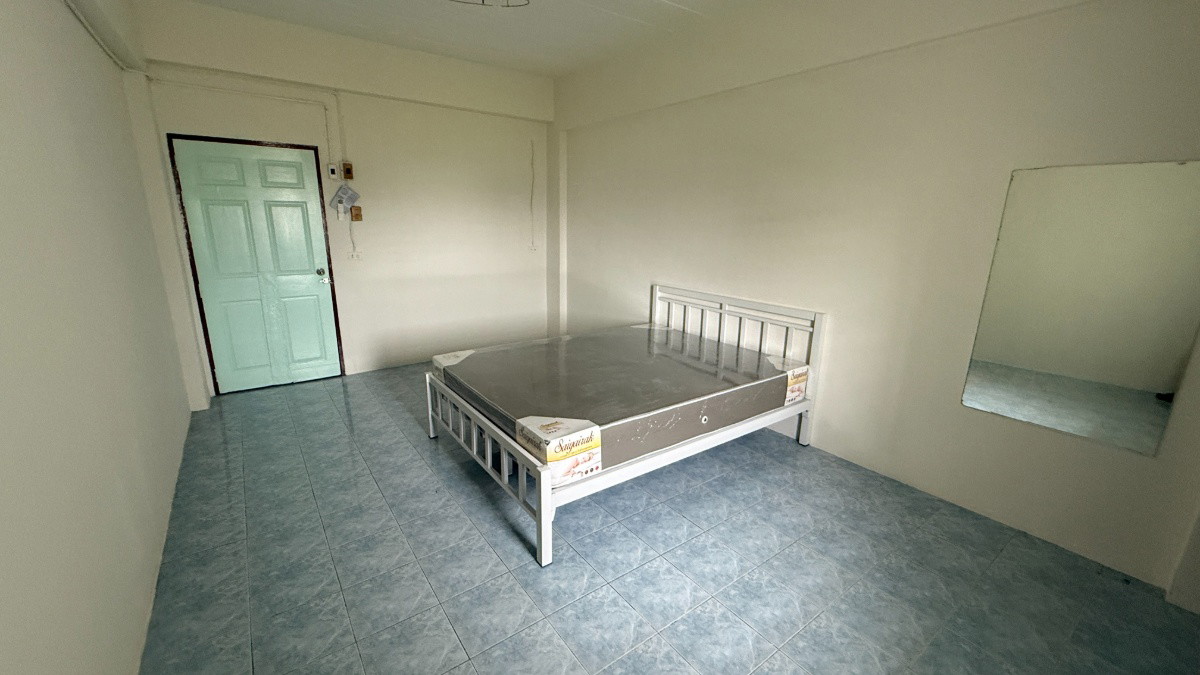 Condo · Bang Khae, bangkok — photo 4
