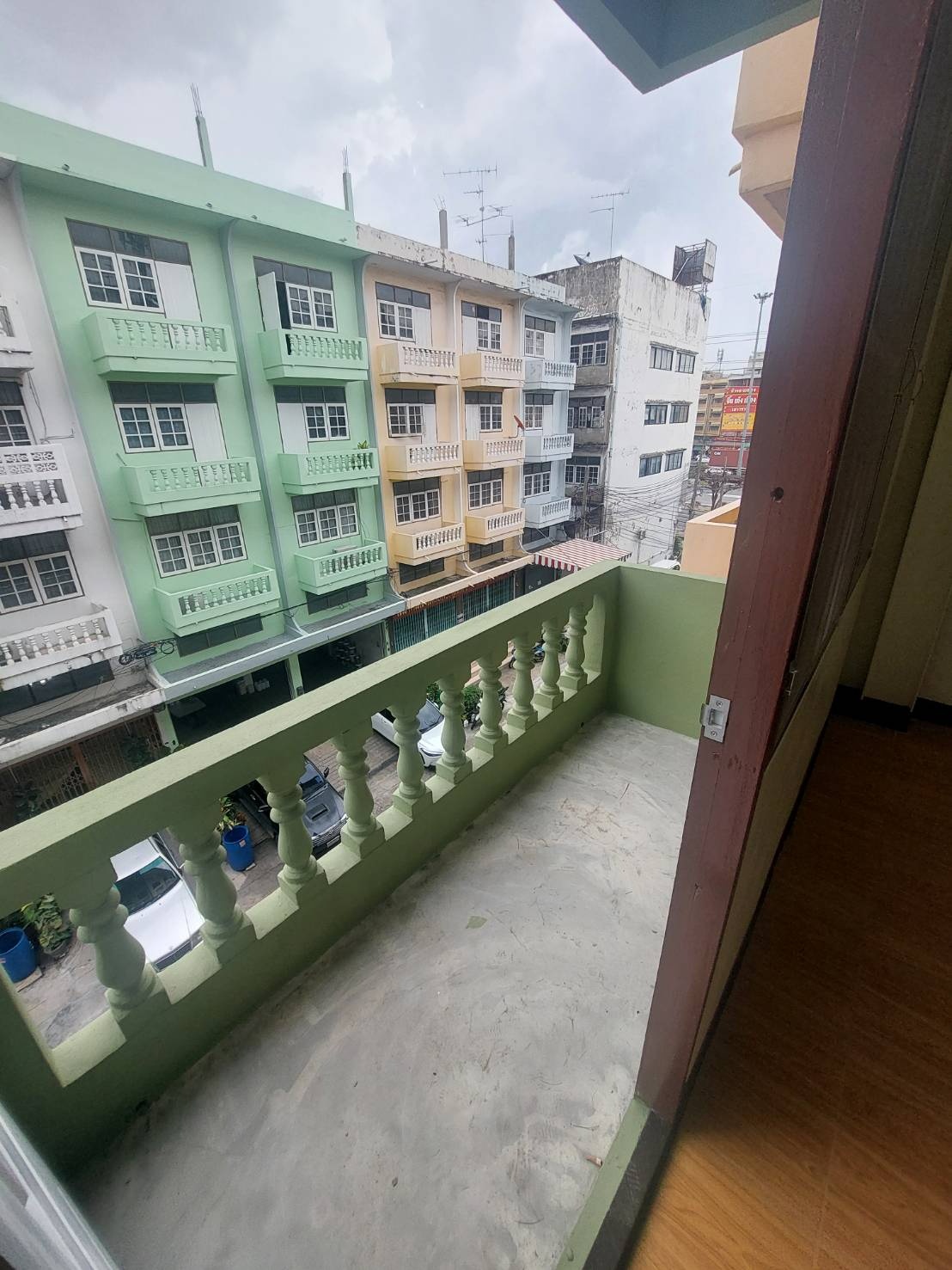 Condo · Chom Thong, bangkok — photo 2
