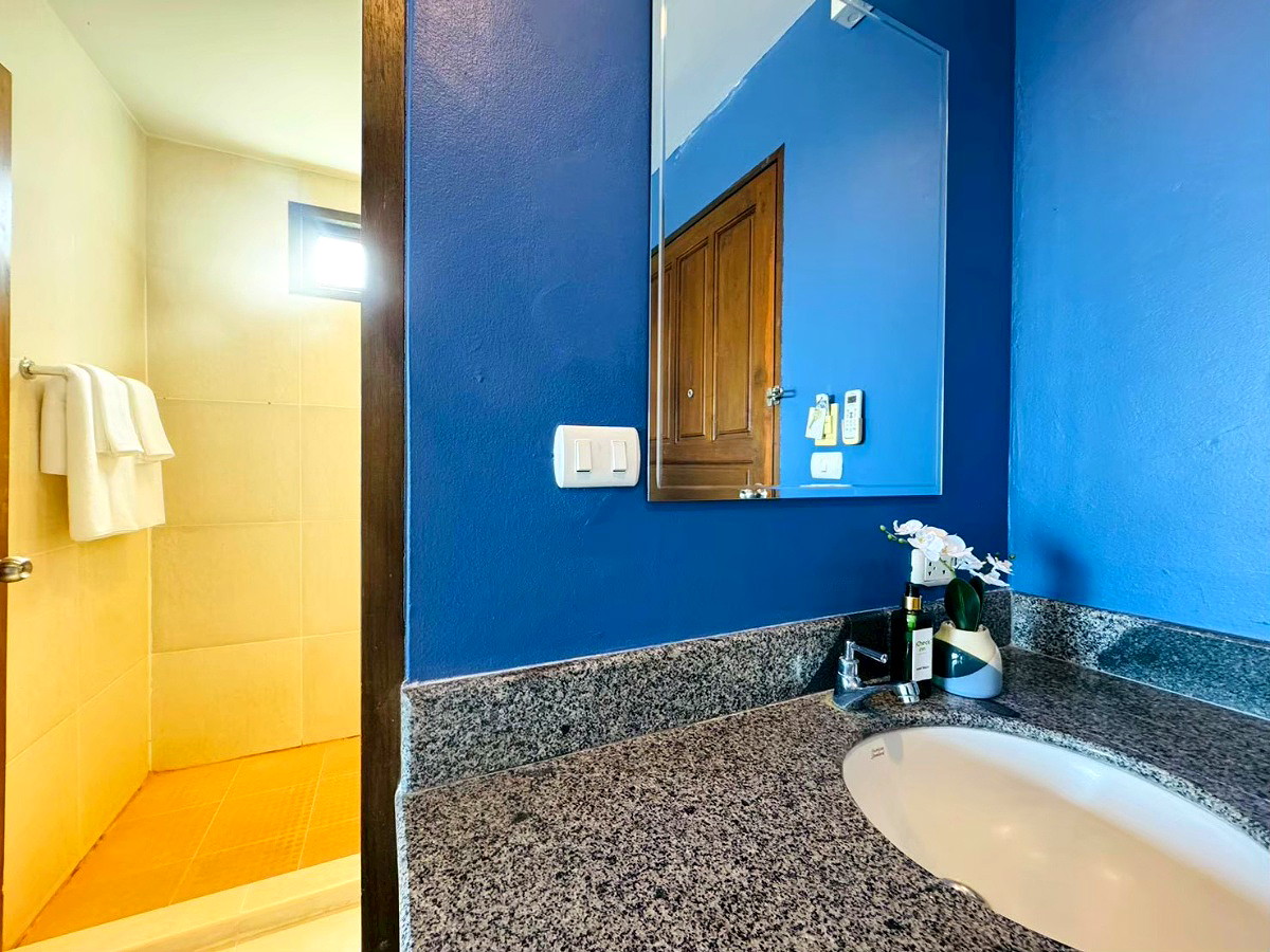 Pictures of iCheck inn Phuket Town 9/50