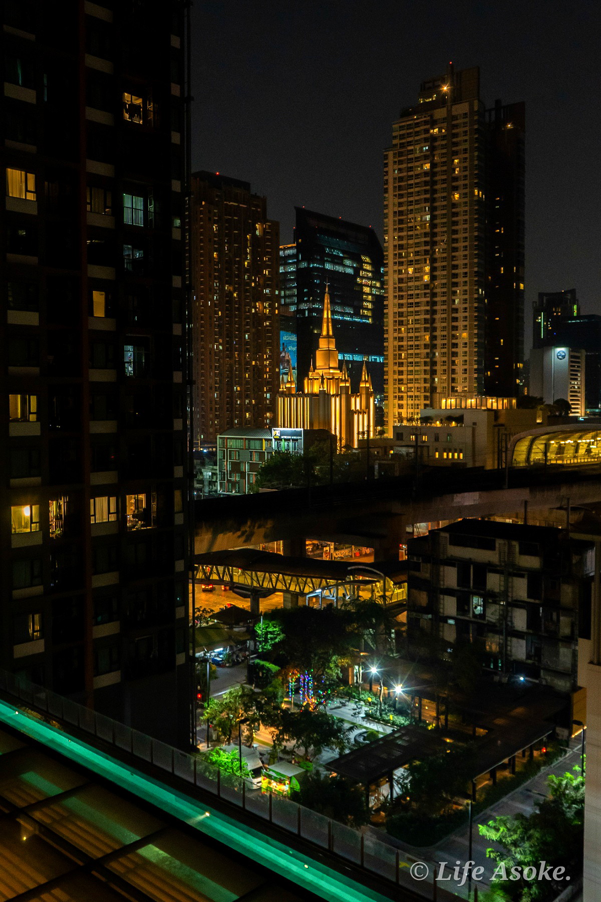 Pictures of Life Asoke 24/69