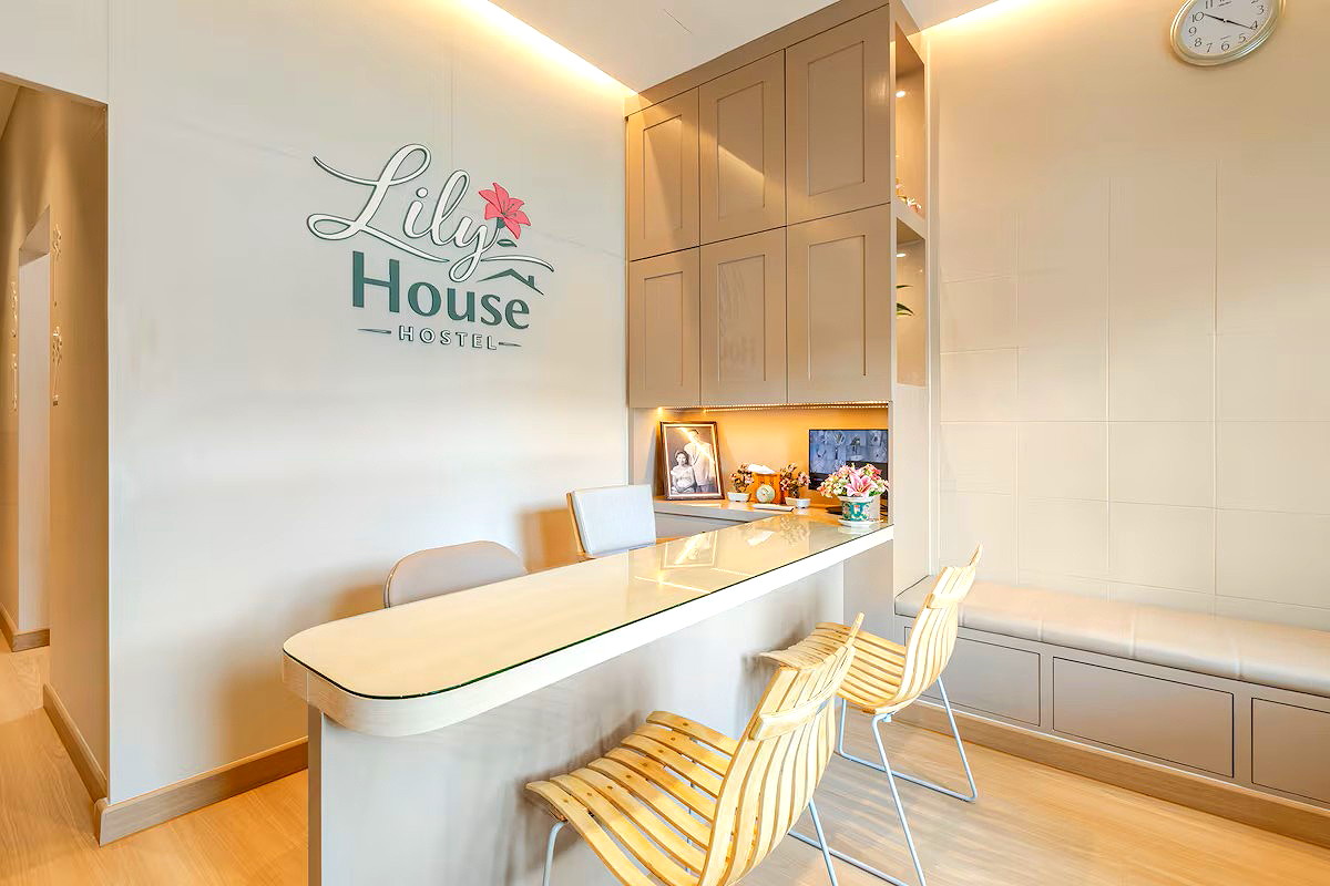 Pictures of Lily House Hostel 58/64