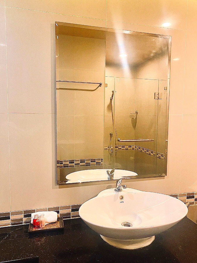 Pictures of Leram Hotel 11/13