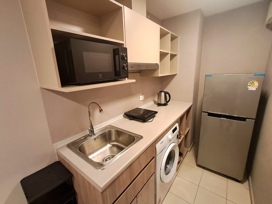Pictures of Plum condo 62 7/14