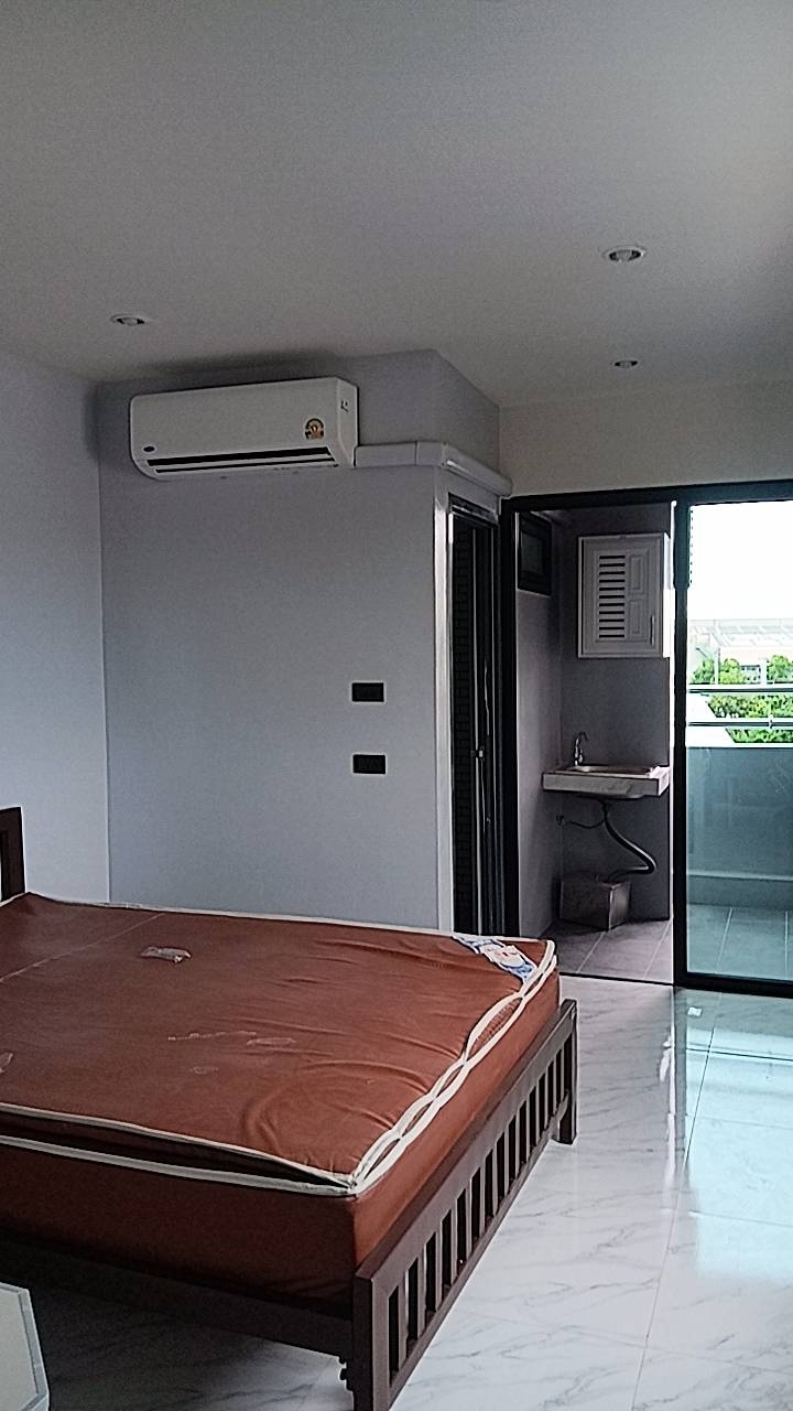 Condo · chon_buri — photo 4