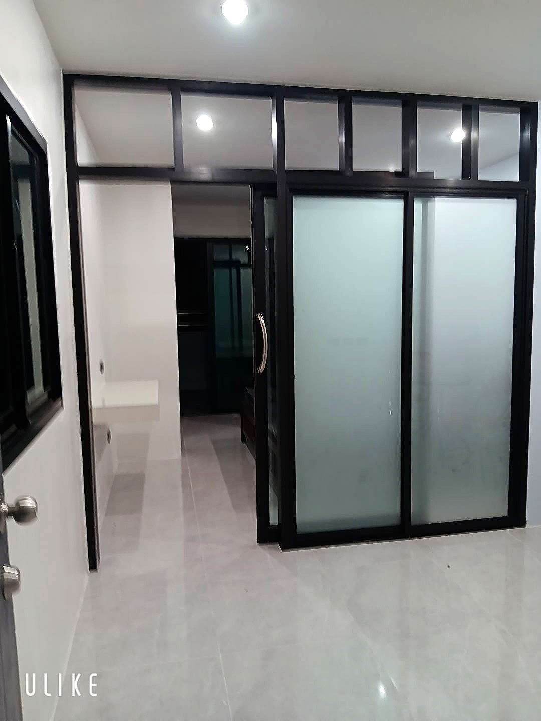 Pictures of AIA RESIDENCE 2/24