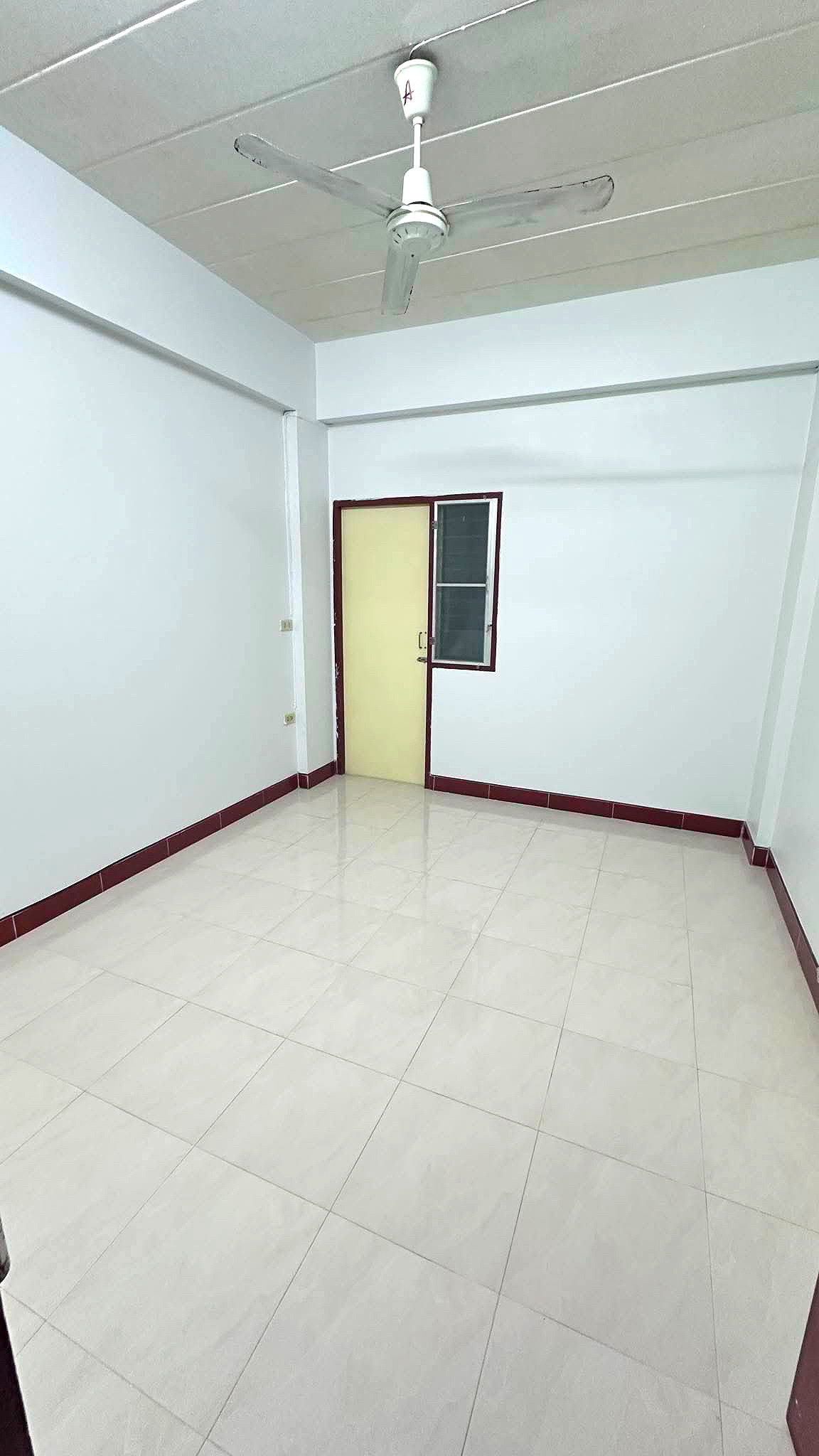 Pictures of Apartment F.11 2/9