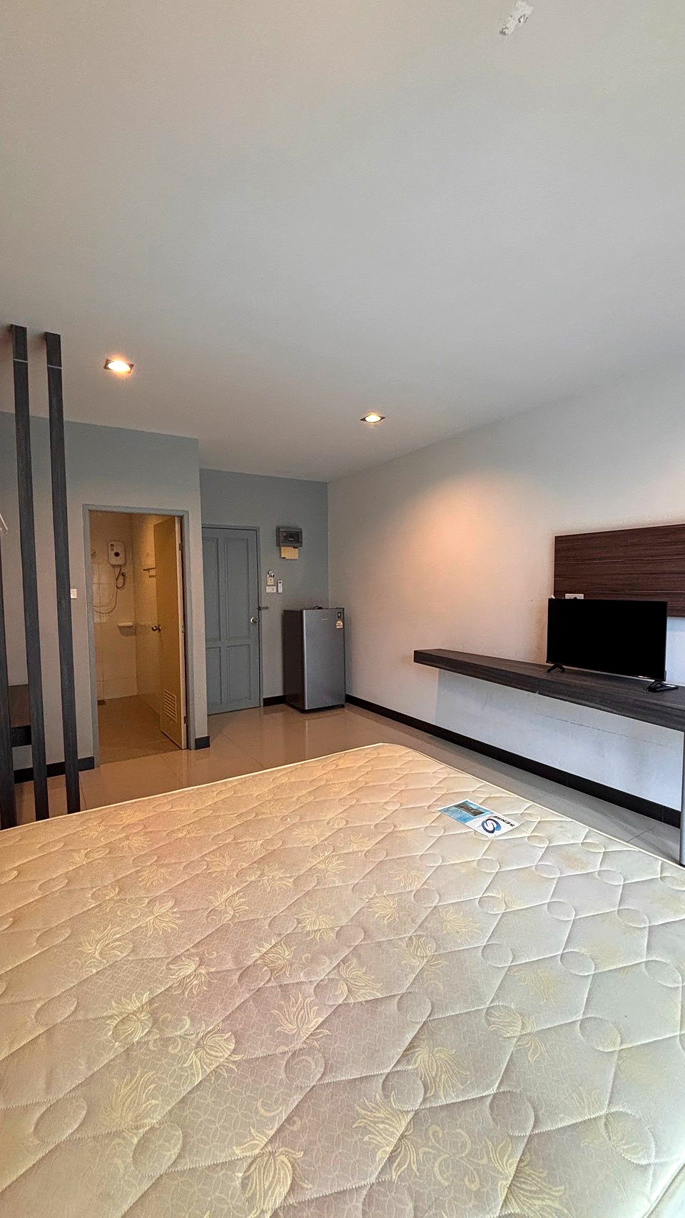 Pictures of Newly renovate apartment near Krabi Nakharin International Hospital 7/10