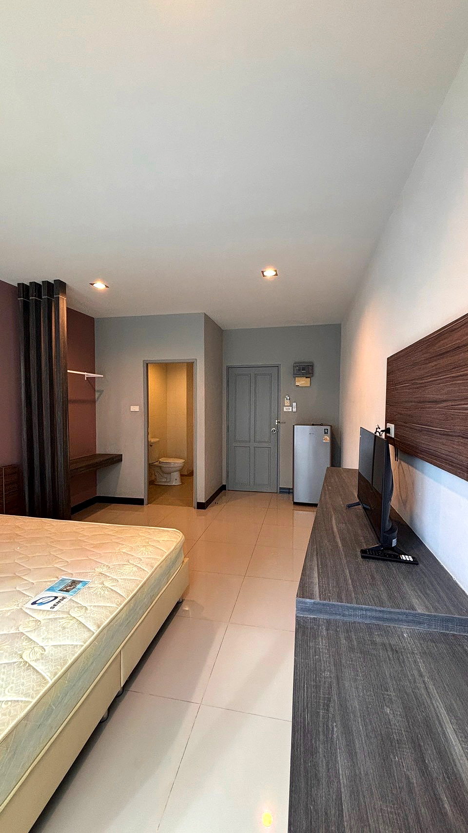 Pictures of Newly renovate apartment near Krabi Nakharin International Hospital 6/10