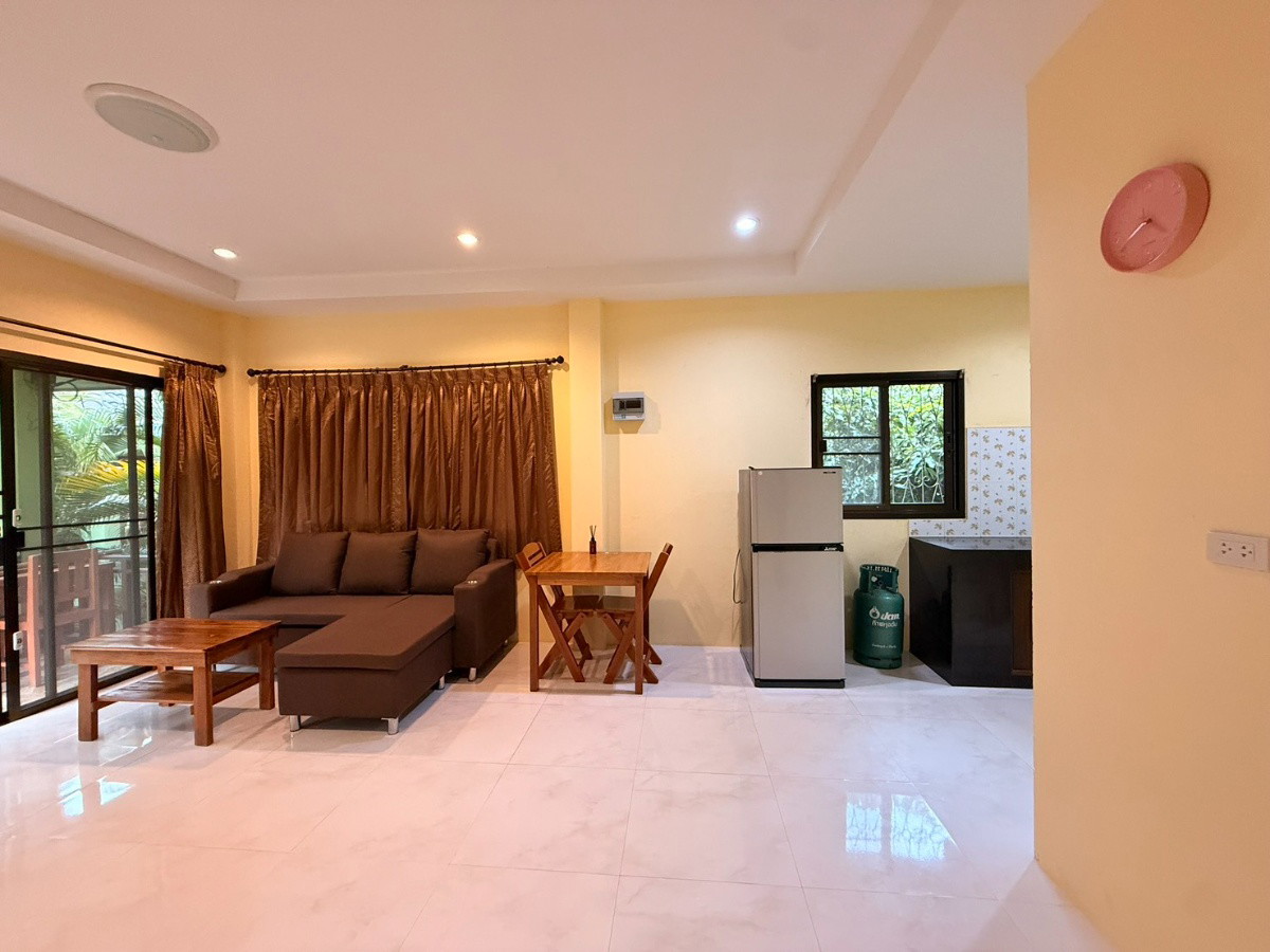 Condo — photo 4