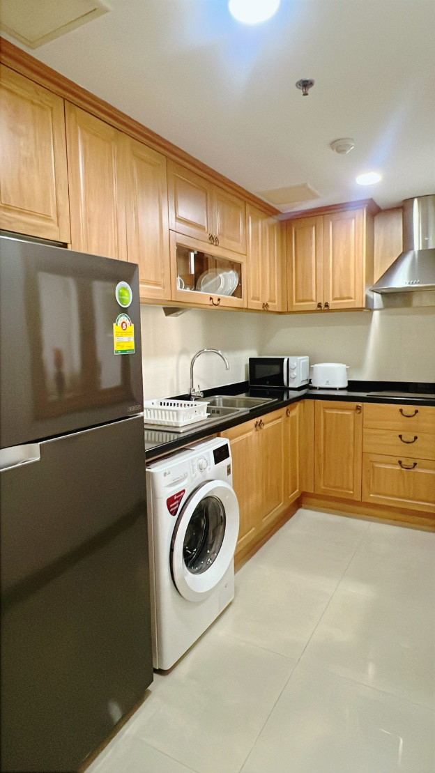Condo · Watthana, bangkok — photo 4
