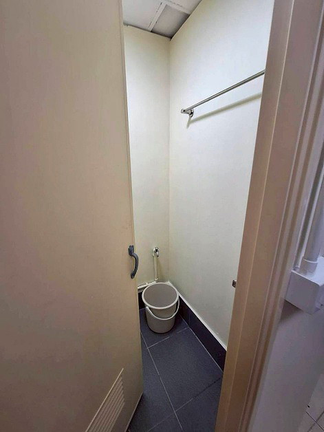 Pictures of Pa Tim's Dorm 8/9