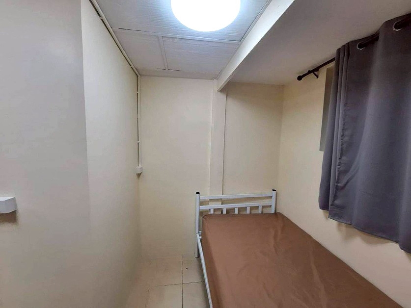 Pictures of Pa Tim's Dorm 5/9