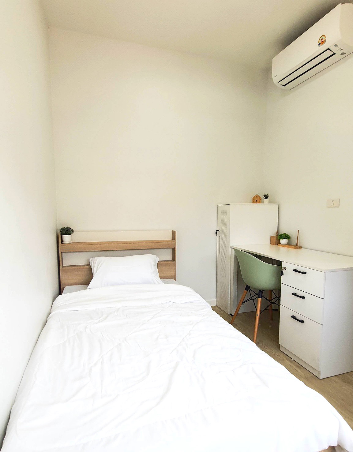 Pictures of Pridi Residences 10/11