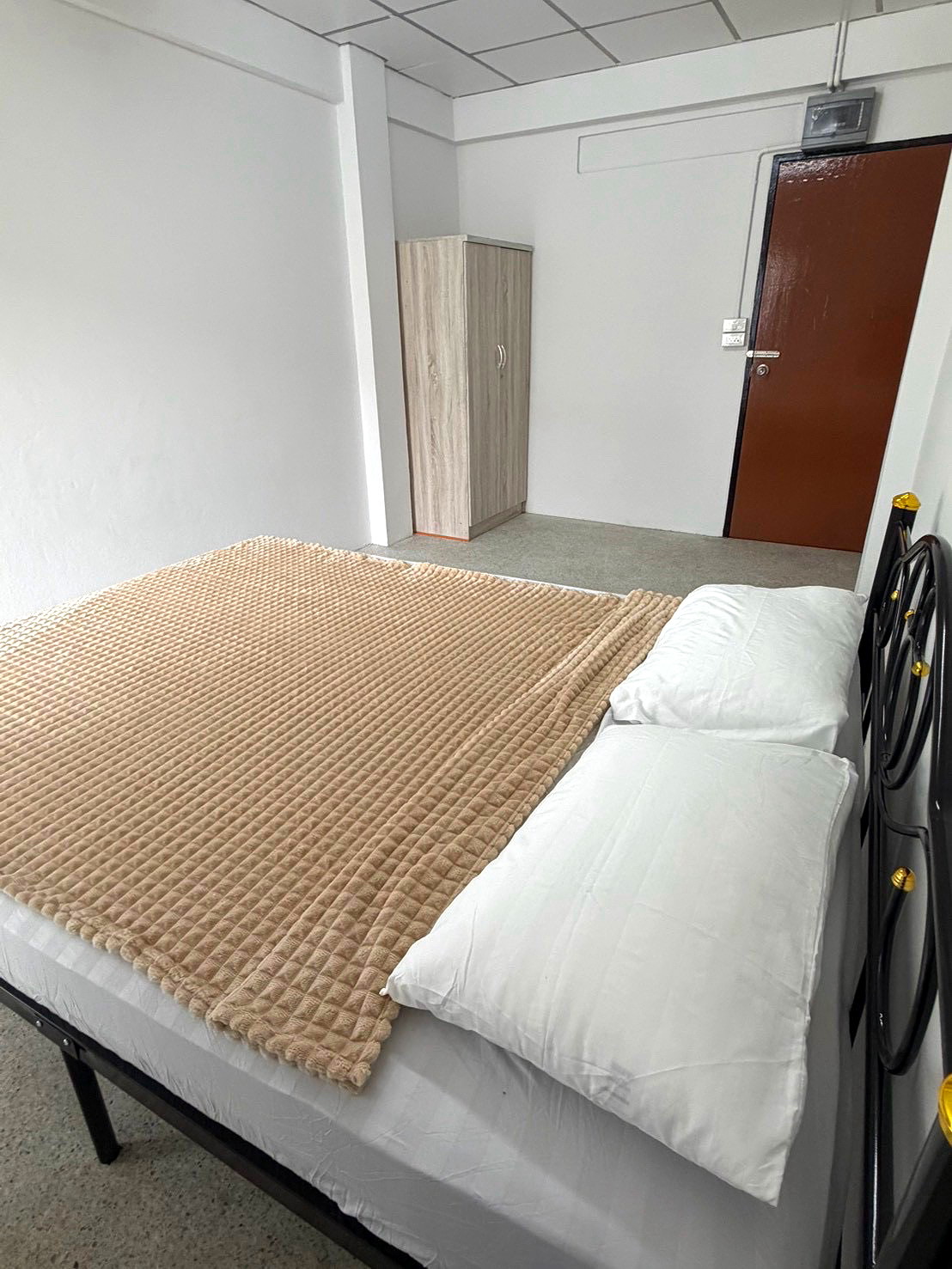 Pictures of NidaSeriThai Apartment 6/10