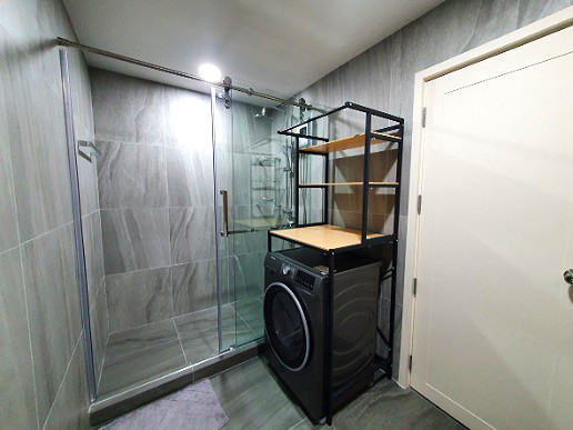 Pictures of Chamchuri Square Residence 19/24