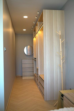 Pictures of Chamchuri Square Residence 22/24