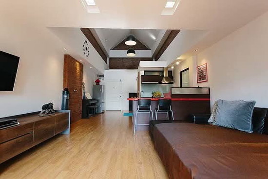 Young Place Soi Prssarnmitr(Sukhumvit 23) - Apartment for Rent