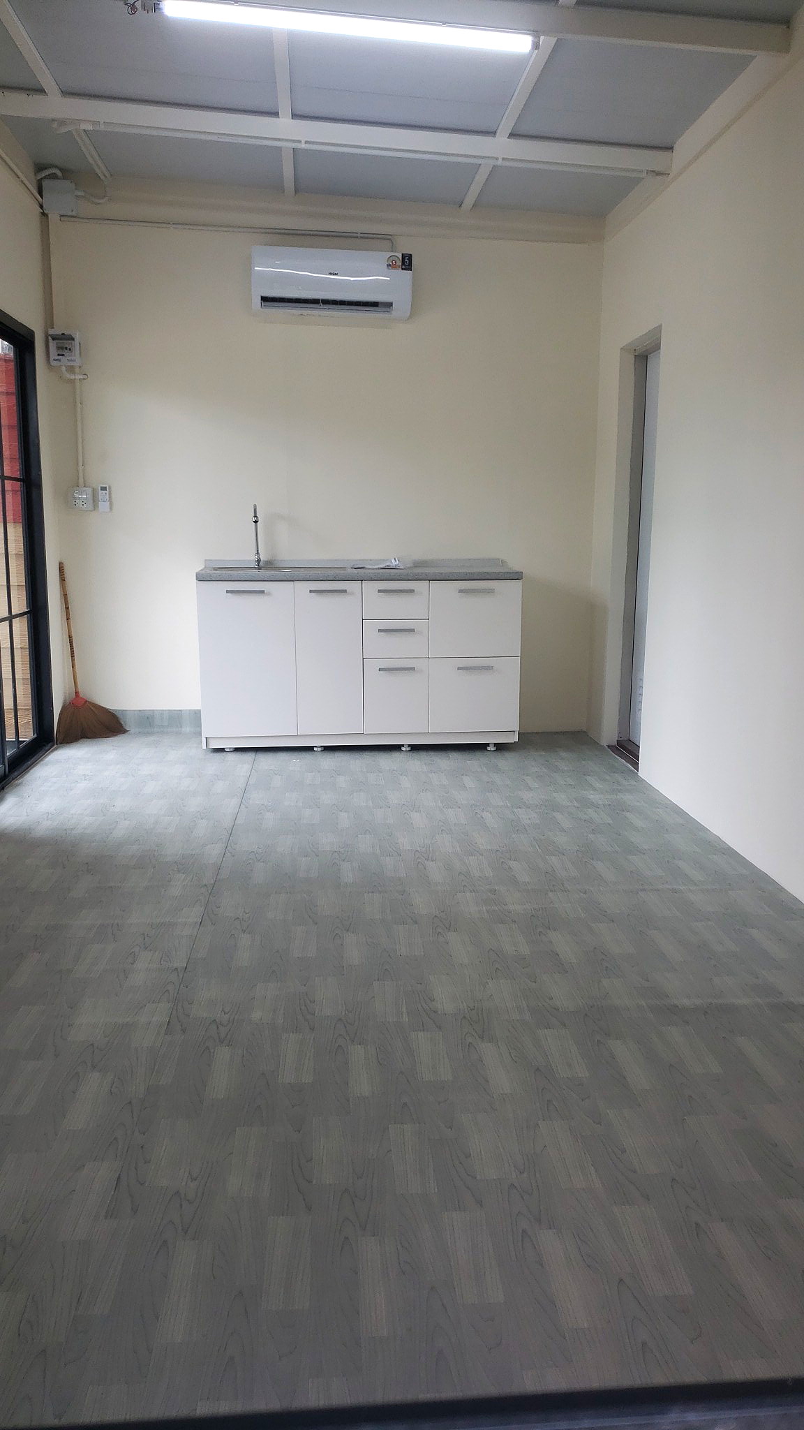 Pictures of House for rent  4/6