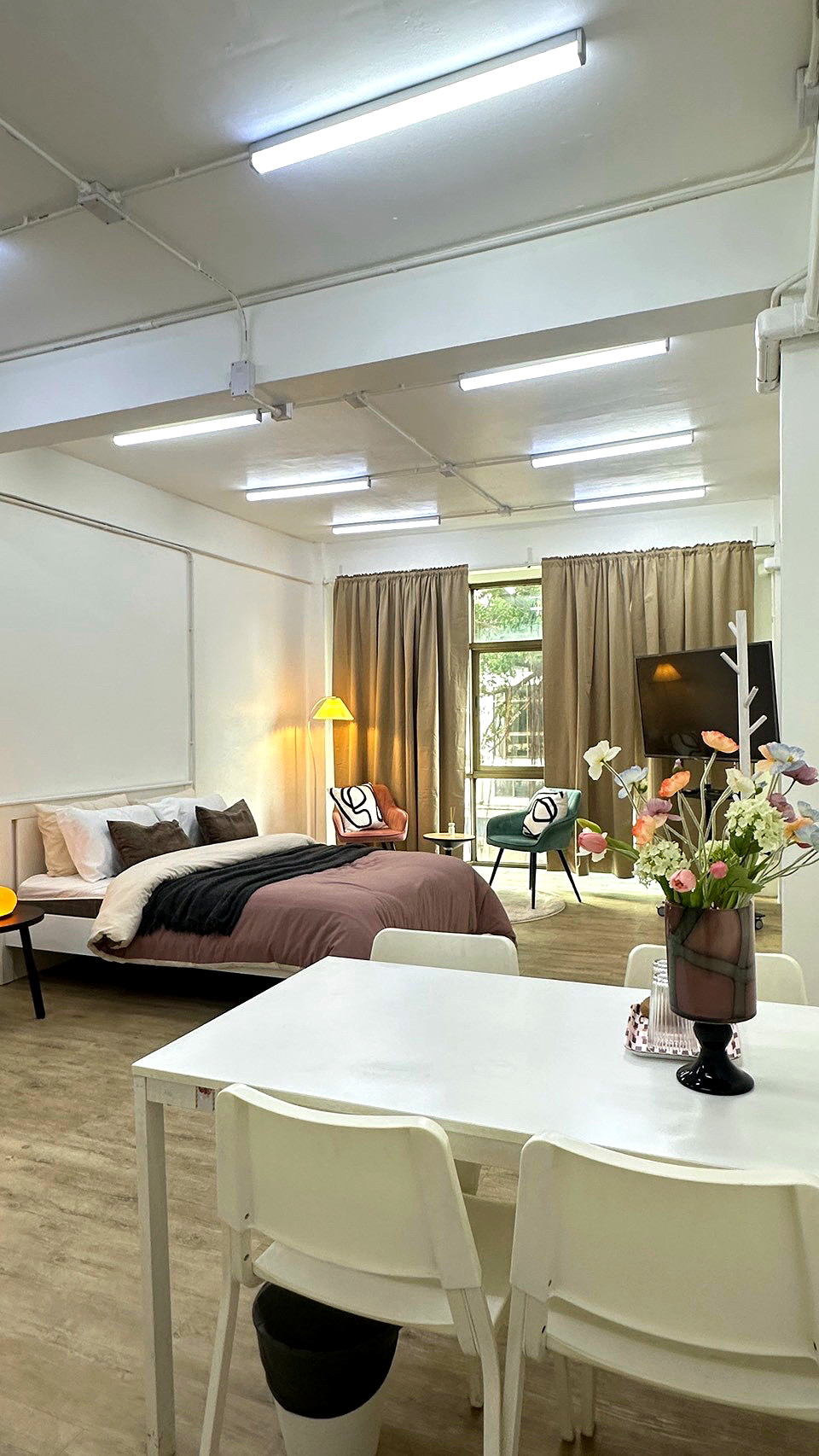 Pictures of 165 Poomliving Sukhumvit 62/1 | Spacious 40 sq.m. Studio | THB 16,900 ALL-IN 3/12