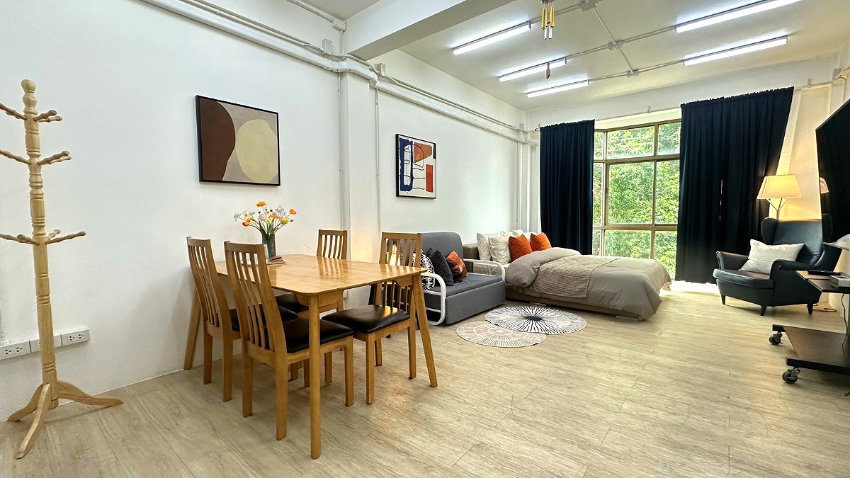 Pictures of 165 Poomliving Sukhumvit 62/1 | Spacious 40 sq.m. Studio | THB 16,900 ALL-IN 7/12