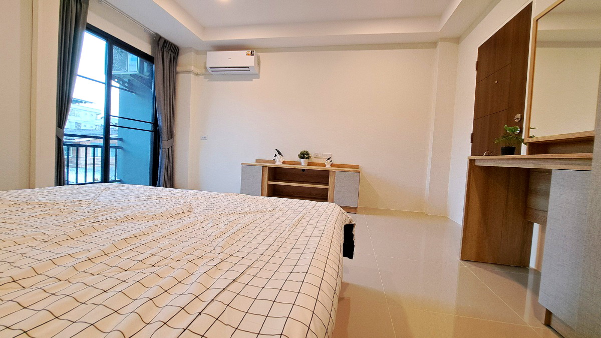 Pictures of Veena Residence, New apartment, close to Central Bangna, Close to 7-11, Lotus, CJ Mart 8/40